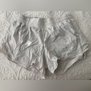 Lululemon hotty hot white shorts